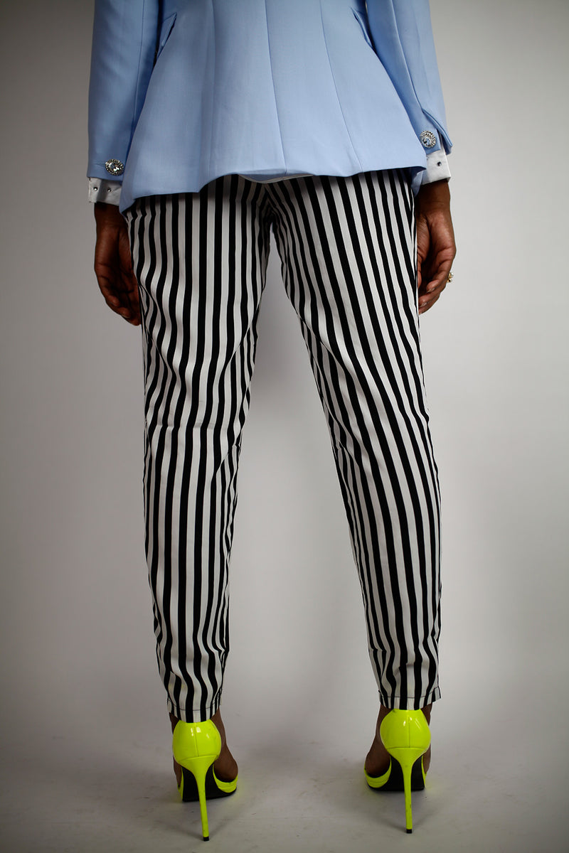 Mug Shot Ready Pants
